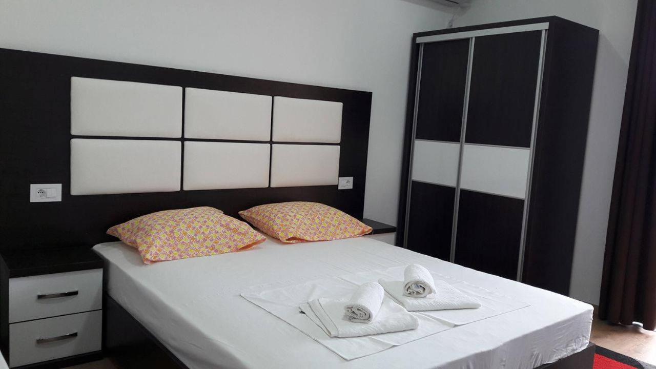 Apartments Sija Улцинь Экстерьер фото