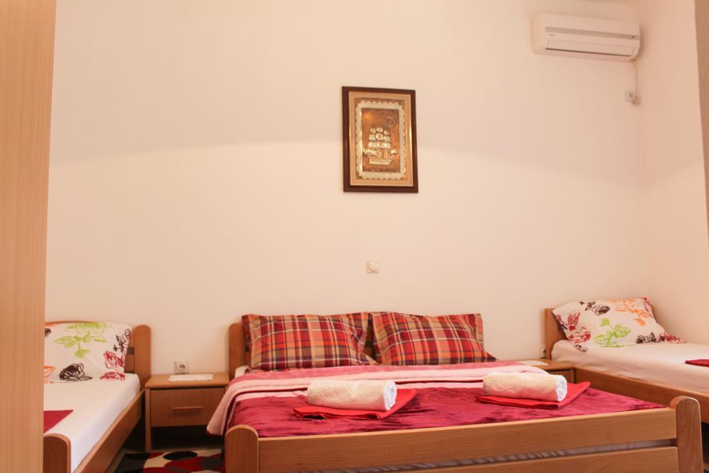 Apartments Sija Улцинь Экстерьер фото