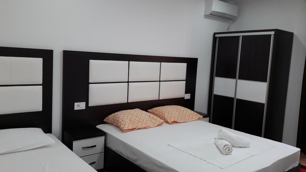 Apartments Sija Улцинь Экстерьер фото