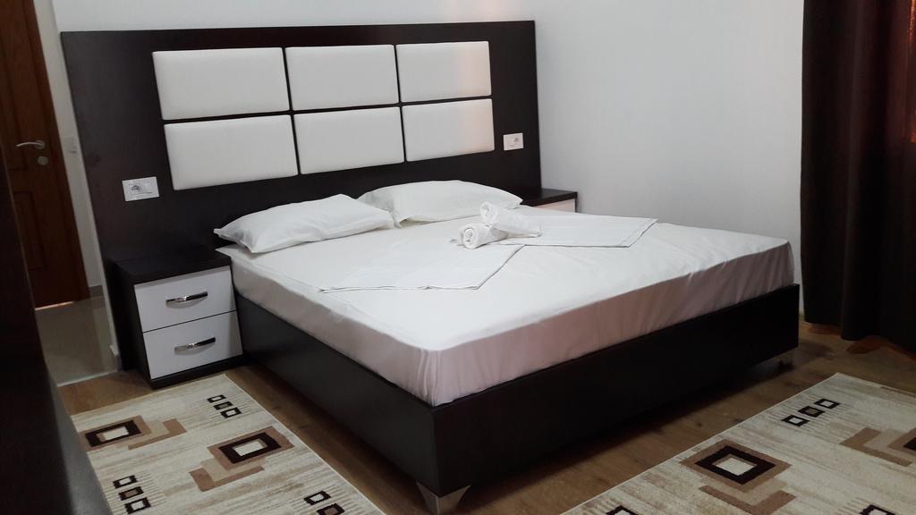 Apartments Sija Улцинь Экстерьер фото
